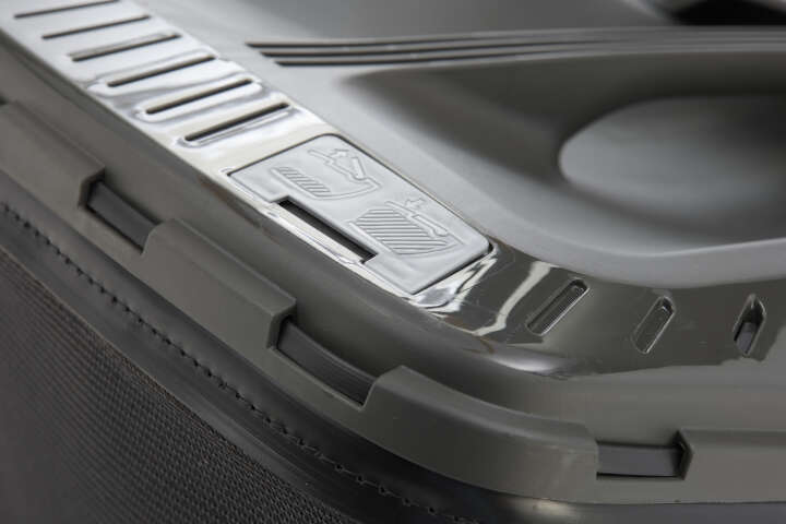 STIGA Akku-Rasenmäher Collector 548e S Kit